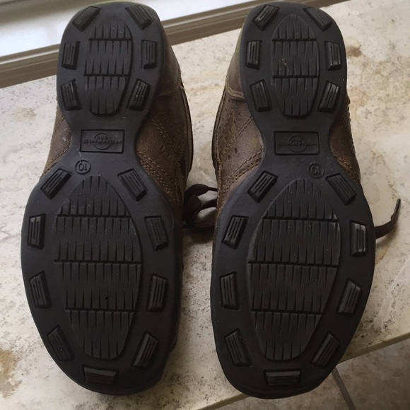 Men’s size 10 brown leather like shoes - Picture 3 of 4